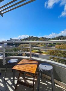 Un balcón o terraza en F2en duplex tout équipé arrivée autonome