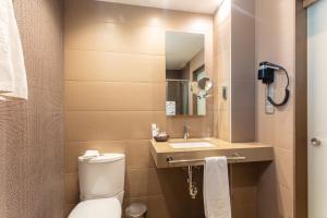 Koupelna v ubytování Hotel Abades Recogidas
