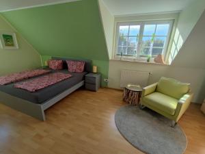 Fotografie z fotogalerie ubytování Haus Kehr-Wieder mit Wallbox für E-Pkw v destinaci Zingst + 11 fotografií