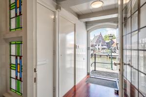 Fotografie z fotogalerie ubytování The Dutch Buoy v destinaci Monnickendam