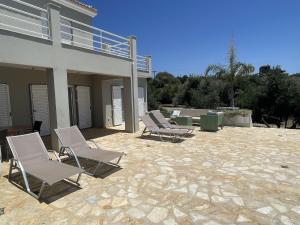 Fotografia z galérie ubytovania Villa in Finiki with Stunning Sea Views v destinácii Kamária