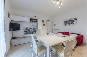 Гостиная зона в Residence Villaggio dei Fiori con Piscina e Posto Spiaggia Incluso