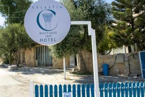 Certifikát, hodnocení, plakát nebo jiný dokument vystavený v ubytování Celestia Boutique Inn - Boutique Stay Overlooking Jerash Ruins + 37 fotografií