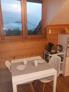 Φωτογραφία από το άλμπουμ του Jolie chambre châlet Chez Marine σε Gilly-sur-Isère +2 φωτογραφίες