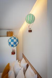 Posteľ alebo postele v izbe v ubytovaní Santa Brigida Window Suite