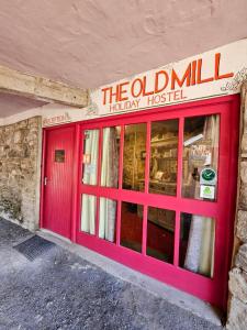 Certifikát, hodnocení, plakát nebo jiný dokument vystavený v ubytování Old Mill Holiday Hostel
