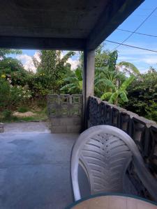 Balkón nebo terasa v ubytování Coconut house Charlestown nevis