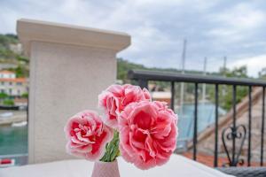 Balkón nebo terasa v ubytování Apartments Daira