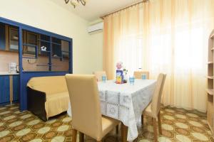 Fotografie z fotogalerie ubytování Apartments Vinko v Primoštenu