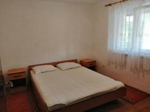 Posteľ alebo postele v izbe v ubytovaní Apartments Branko