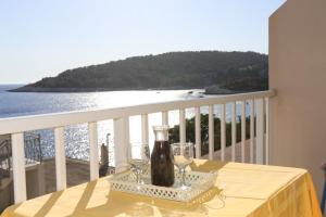 Hrvatska, HVAR-MILNA, Apartment and Rooms Marlene