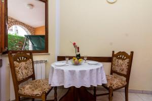 Posezení v ubytování Apartments Mir