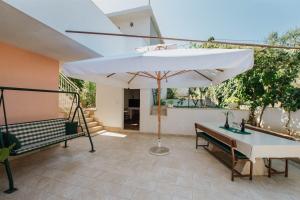 Patio nebo venkovní prostory v ubytování Apartments Dome