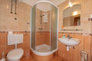 Kúpeľňa v ubytovaní Apartments Ruzica