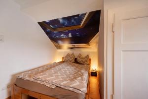Postel nebo postele na pokoji v ubytování Ferienwohnung im Rosenberg