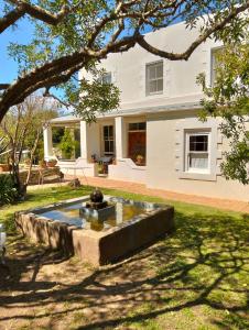 Gallery image of The Whitehouse in Barrydale