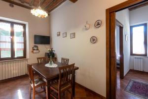 Μια τηλεόραση ή/και κέντρο ψυχαγωγίας στο Sant'Eugenia - Con parcheggio