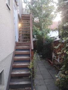Budynek, w którym mieści się apartament