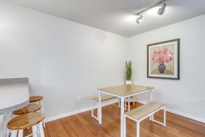 Imagen de la galería de Pet-Friendly Apt 7 Mi to Downtown Seattle!, en Seattle