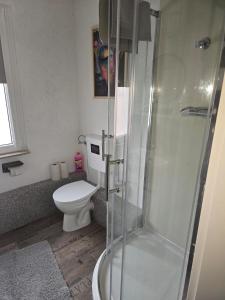 Kupatilo u objektu Zimmer mit eigenem Bad in Heidelberg