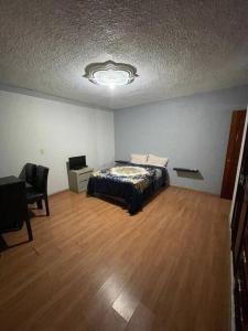 Gallery image of Casa con 4 Recamaras para 8 Personas con Terraza in Uruapan del Progreso +27 photos