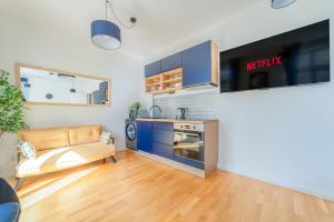 Kuchyňa alebo kuchynka v ubytovaní Angelo Residence by Rentez