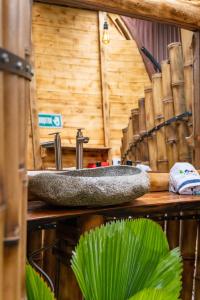 Foto dalla galleria di Glamping CAVE a Isnos