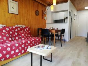 Fotografia z galérie ubytovania Studio spacieux à Tignes Lavachet pour 6 pers, balcon exposé Sud, proche pistes et commerces - FR-1-411-881 v destinácii Tignes