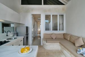 Posezení v ubytování Villa Nakula Suites
