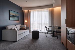 TV a/nebo společenská místnost v ubytování Rydges Ringwood
