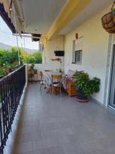 Μπαλκόνι ή βεράντα στο Villa Sunny Day Asprovalta +28 φωτογραφίες