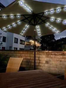 Tòa nhà nơi căn hộ tọa lạc