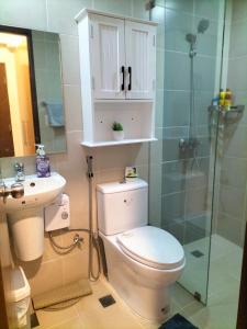 Et badeværelse på One Madison Place