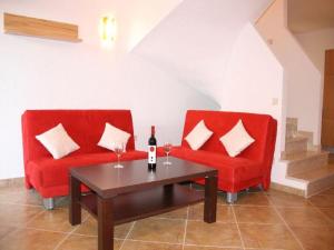 Posezení v ubytování Splendid Holiday Home in Novigrad near sea