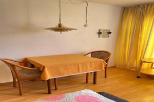 Posezení v ubytování Apartment in Bad Herrenalb with indoor pool