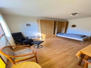 Postel nebo postele na pokoji v ubytování Apartment in Bad Herrenalb with indoor pool