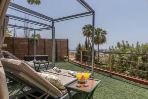 Balkon lub taras w obiekcie Sea view with shared terrace