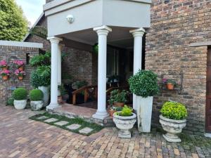 Gallery image of Feathers Guest House in Middelburg