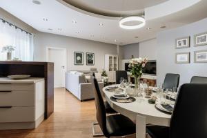Posezení v ubytování Piedmont Apartment - LoftAffair