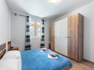 Fotografie z fotogalerie ubytování Homely Apartment in Vir with Balcony v destinaci Vir