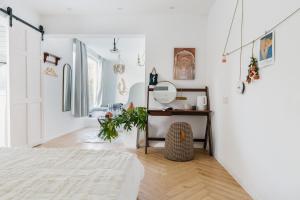 Χώρος καθιστικού στο Shanghai ruochu designer Guesthouse上海若初设计师民宿--近上海浦东国际机场及迪士尼