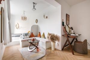 Χώρος καθιστικού στο Shanghai ruochu designer Guesthouse上海若初设计师民宿--近上海浦东国际机场及迪士尼