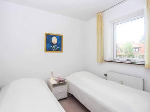 Posezení v ubytování 4 person holiday home in Allinge