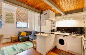 Dapur atau dapur kecil di Lux Apartment +37 gambar