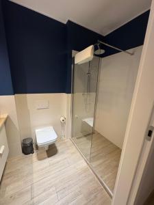 Phòng tắm tại Polanowscy Apartamenty blisko morza Kasprowicza 20 A apartament 111 +10 ảnh