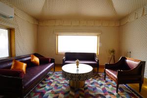 Istumisnurk majutusasutuses highness camp jaisalmer