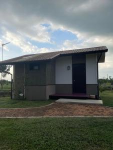 Fotografie z fotogalerie ubytování Lan Nam Ob Duen ลานน้ำโอบเดือน v destinaci Si Khio