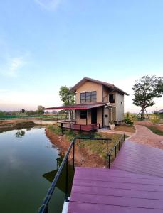 Fotografie z fotogalerie ubytování Lan Nam Ob Duen ลานน้ำโอบเดือน v destinaci Si Khio