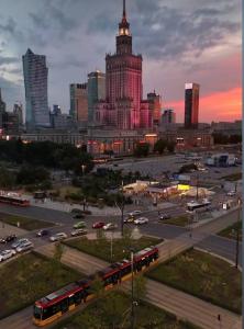 Výhľad na mesto Varšava alebo výhľad na mesto priamo z apartmánu