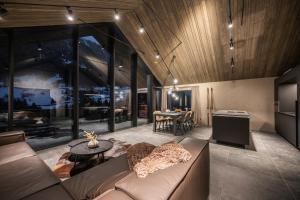 Posedenie v ubytovaní Paznauner Villen - Villa I
